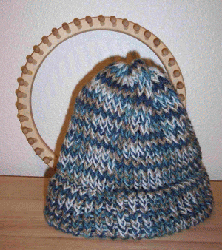 Quick Looming a Hat loomhat Deal of the Week: Save 40% on an Easy Knitting Round Loom Set